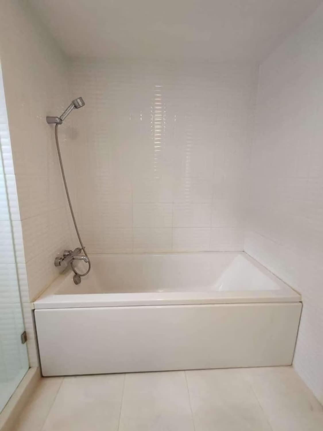 2 ห้องนอน คอนโด สำหรับ จำหน่าย ใน คลองเตย - Image 8