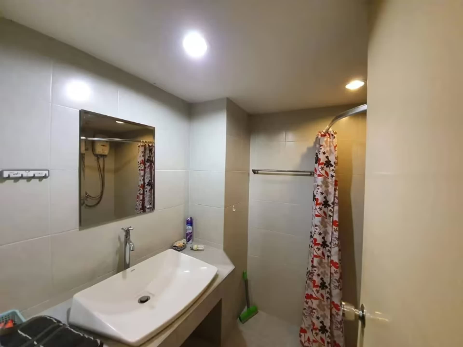 Condo for Sale at Hillside 3 - Image 8
