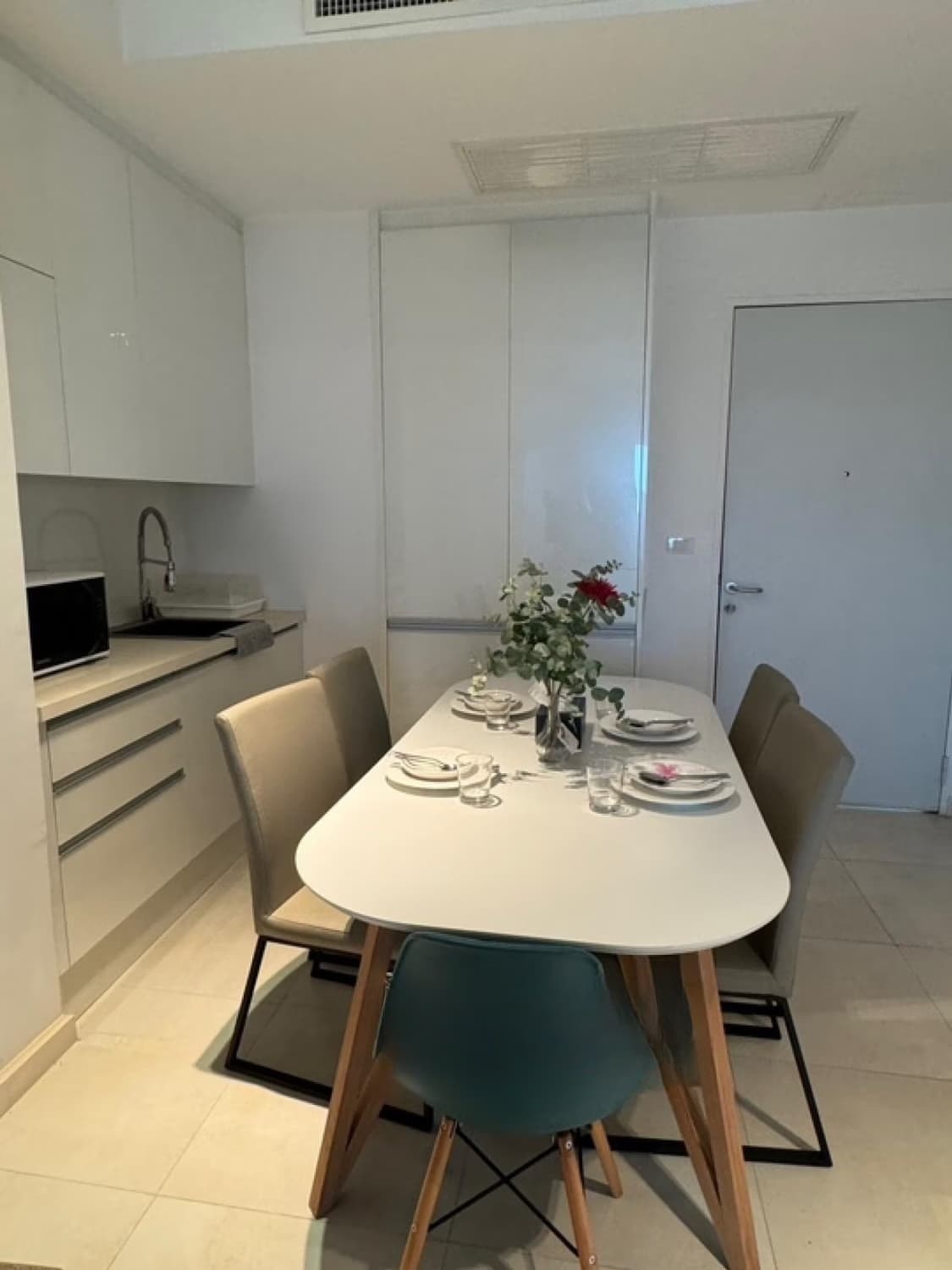 2 Bed Condo for Rent in Bang Kapi - Image 13