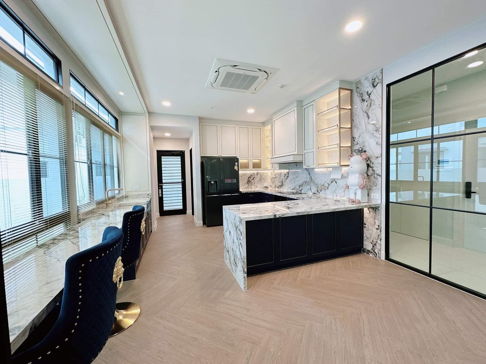 5 ห้องนอน undefined สำหรับ ขายและจำหน่าย ใน สะพานสูง - Image 5