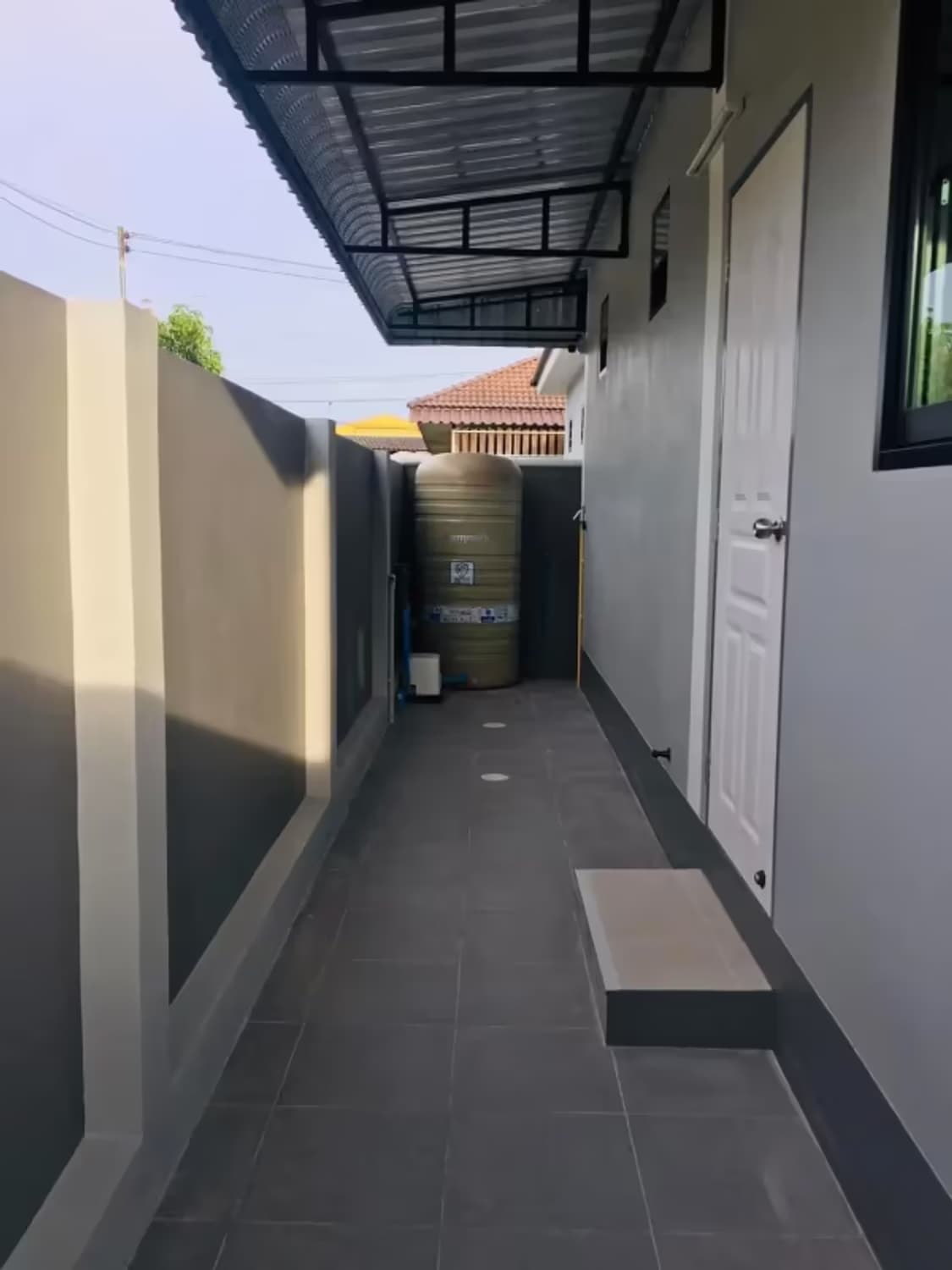 3 Bedroom House - Image 5
