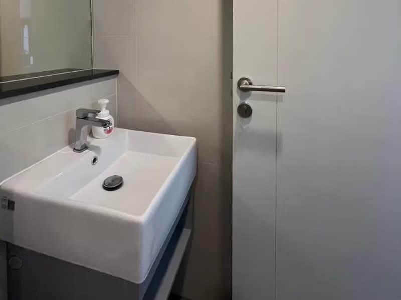1 Bed Condo for Rent and Sale in Sathon