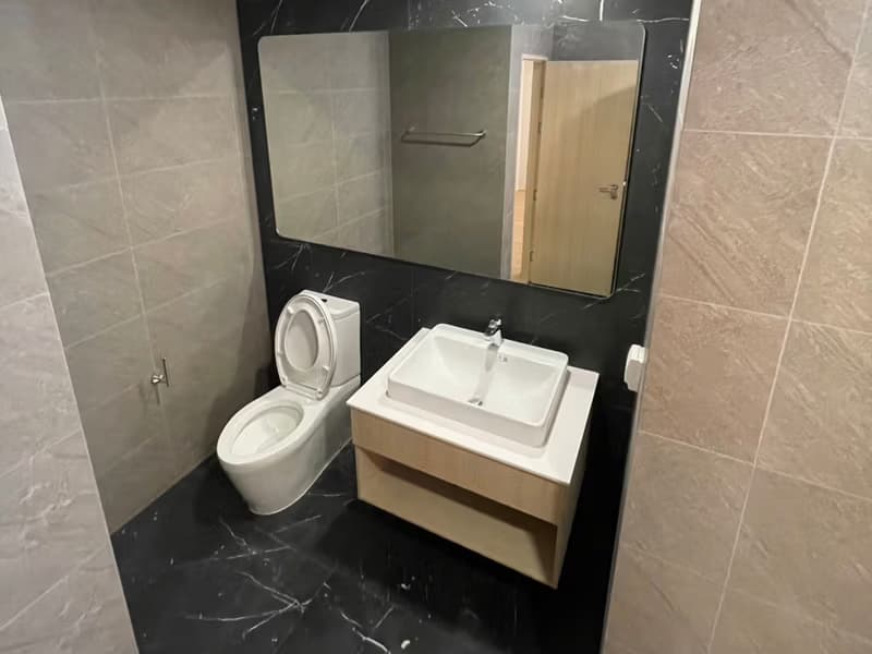 2 Bed Condo for Sale in Phra Khanong