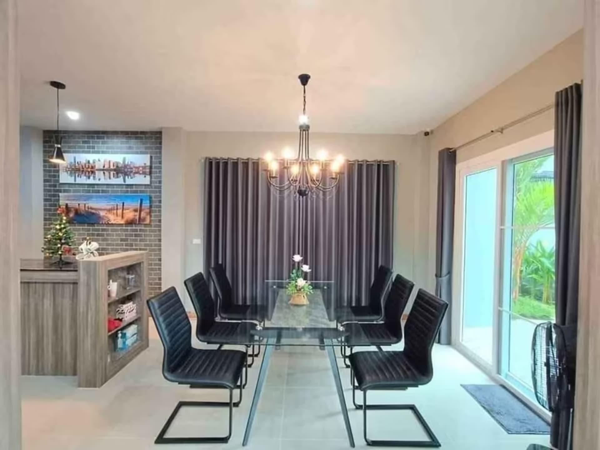 3 Bedroom House - Image 12