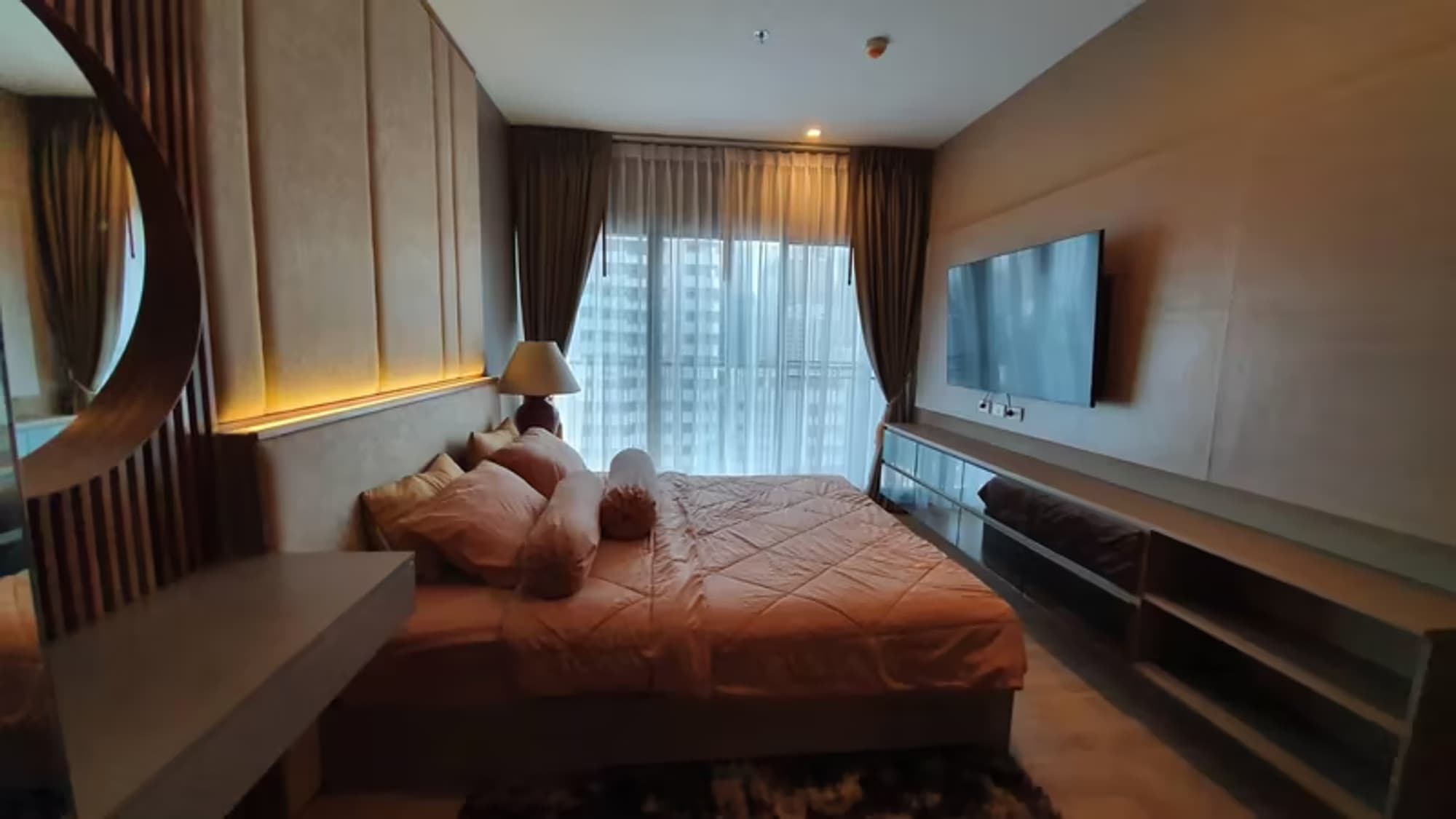 1 Bedroom Condo - Image 3