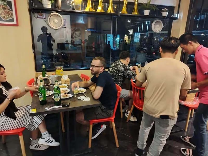 Studio Commercial for Rent and Sale in Din Daeng