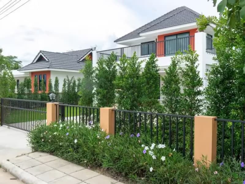 Studio for Sale in 