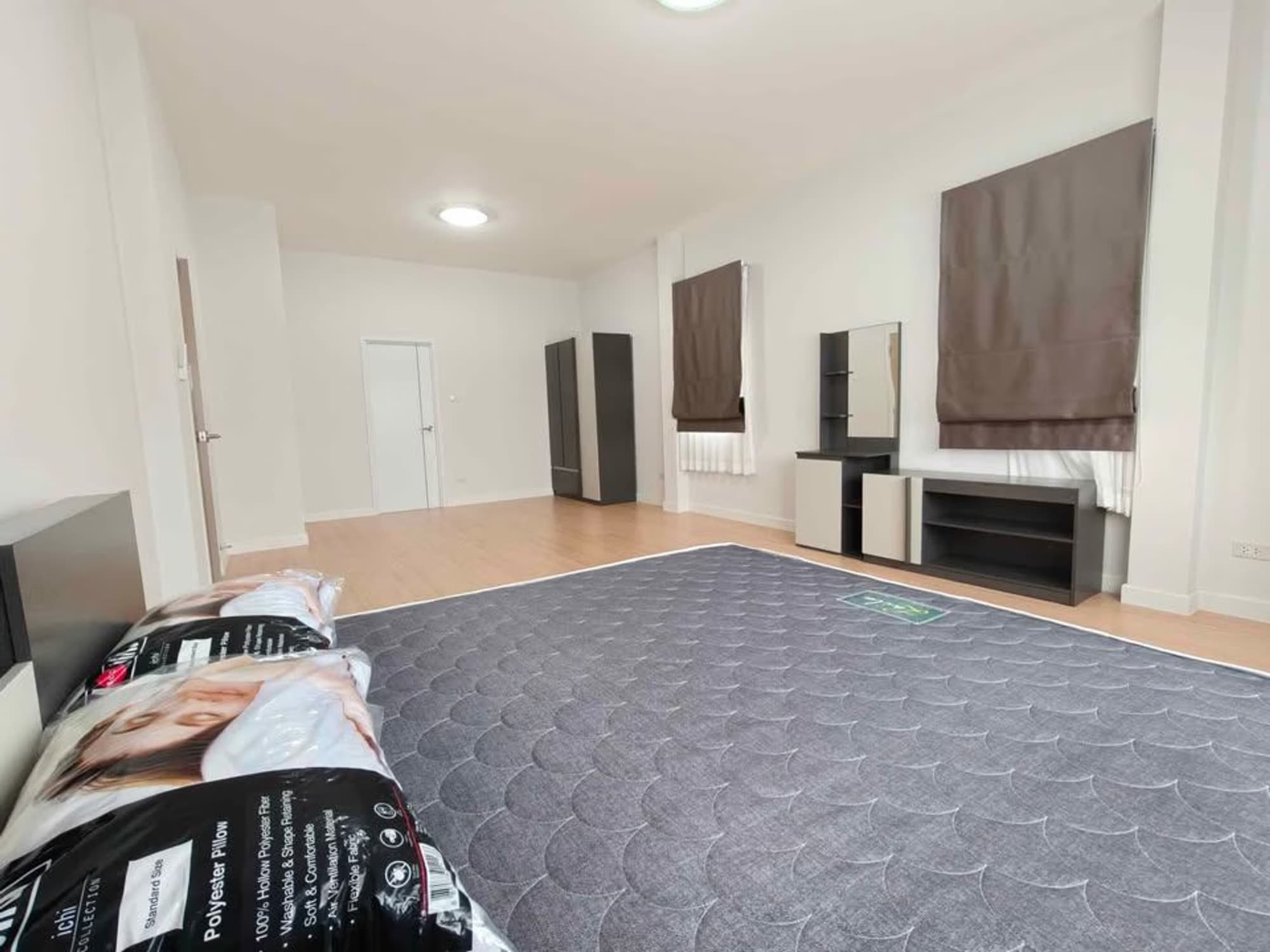 4 Bed House for Rent in Mueang Chiang Mai - Image 11