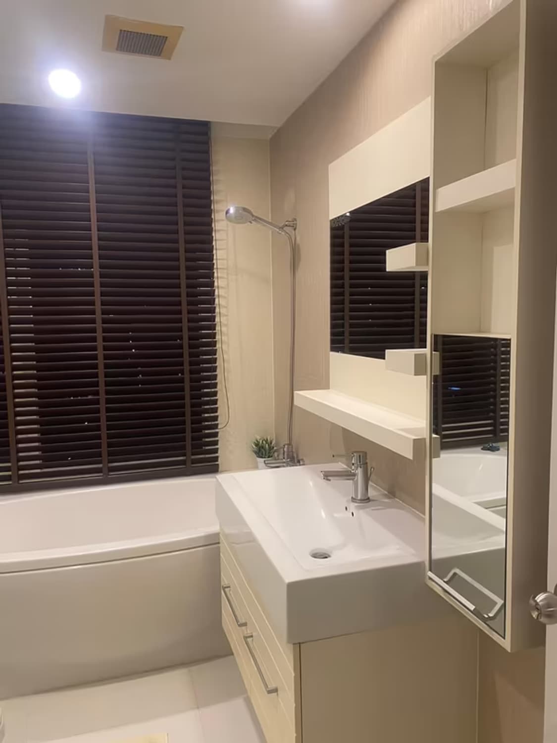 Condo for Rent at  Baan Siri Thirty One - Image 9