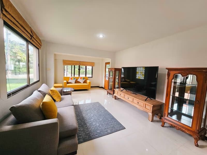 5 Bed House for Rent and Sale in Mueang Chiang Mai