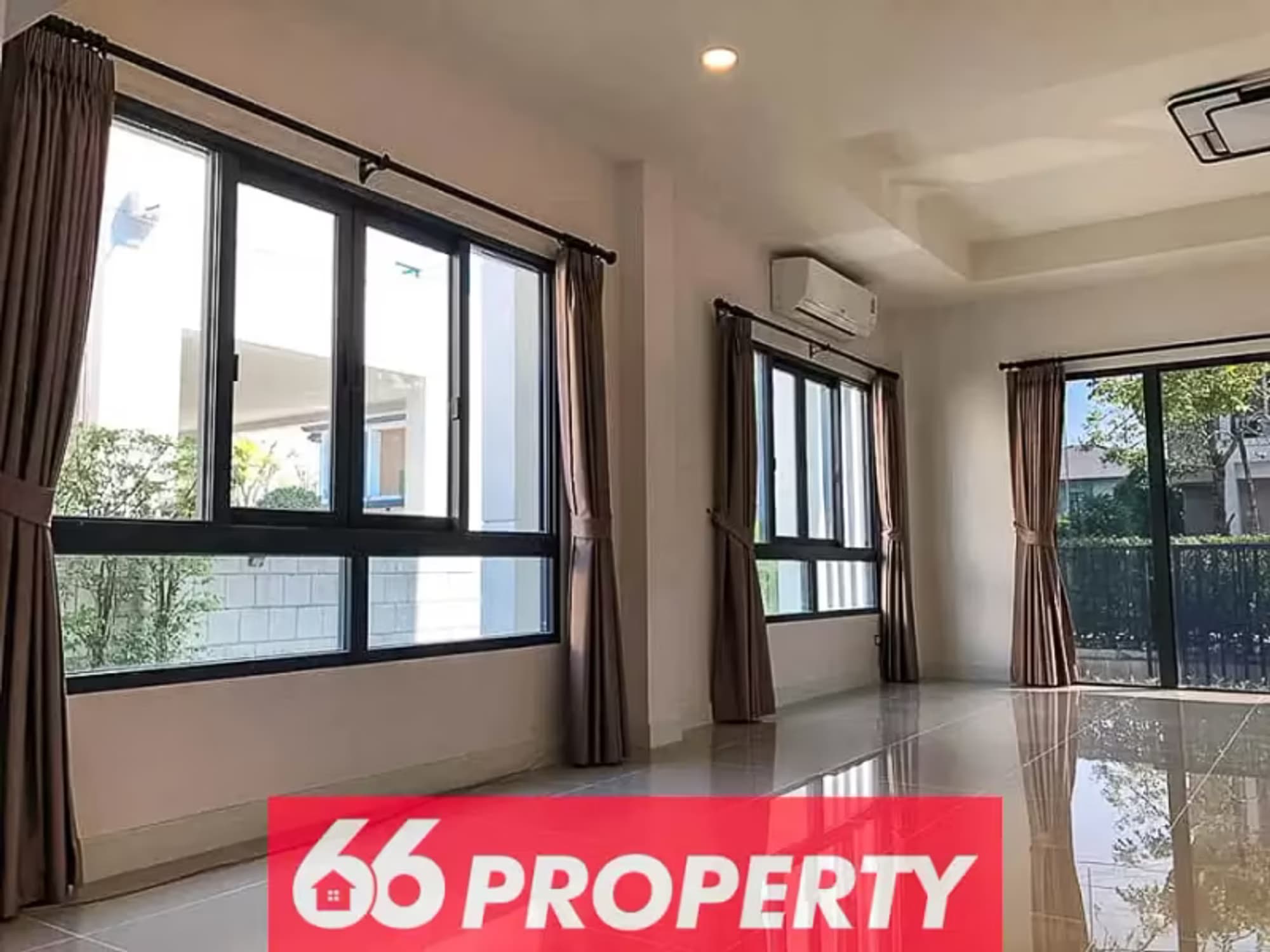 4 Bedroom House - Image 2