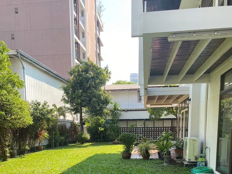 House for Rent in Watthana.