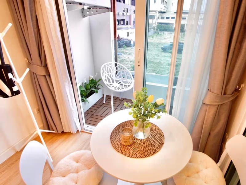 Condo for Sale at Prime Square
