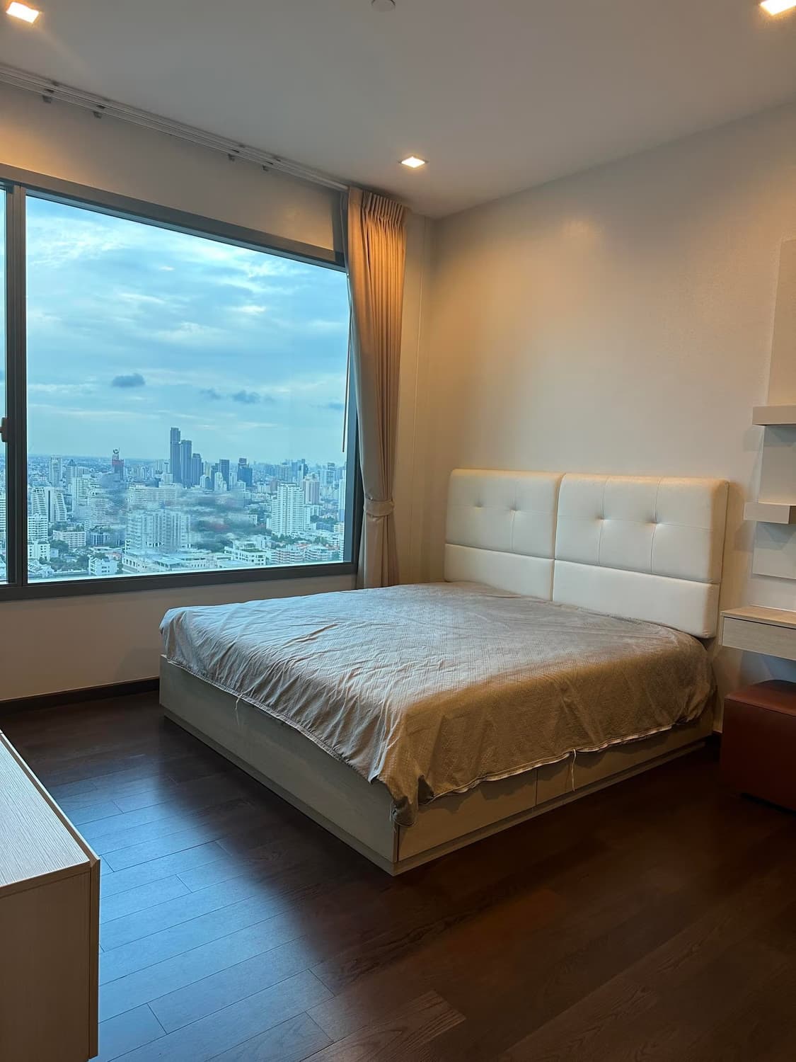 Condo for Rent at Q Asoke - Image 3
