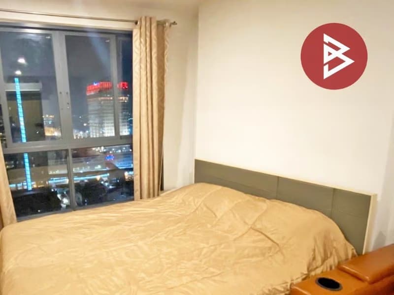 Studio for Sale in 