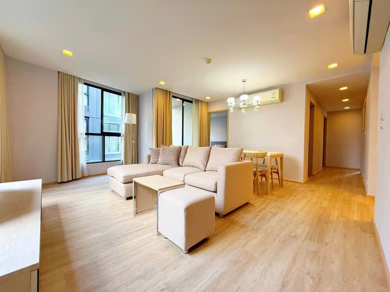 3 Bed Condo for Rent and Sale in Watthana