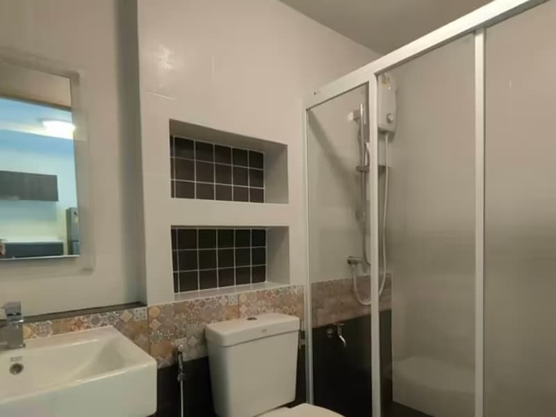 2 Bedroom Condo