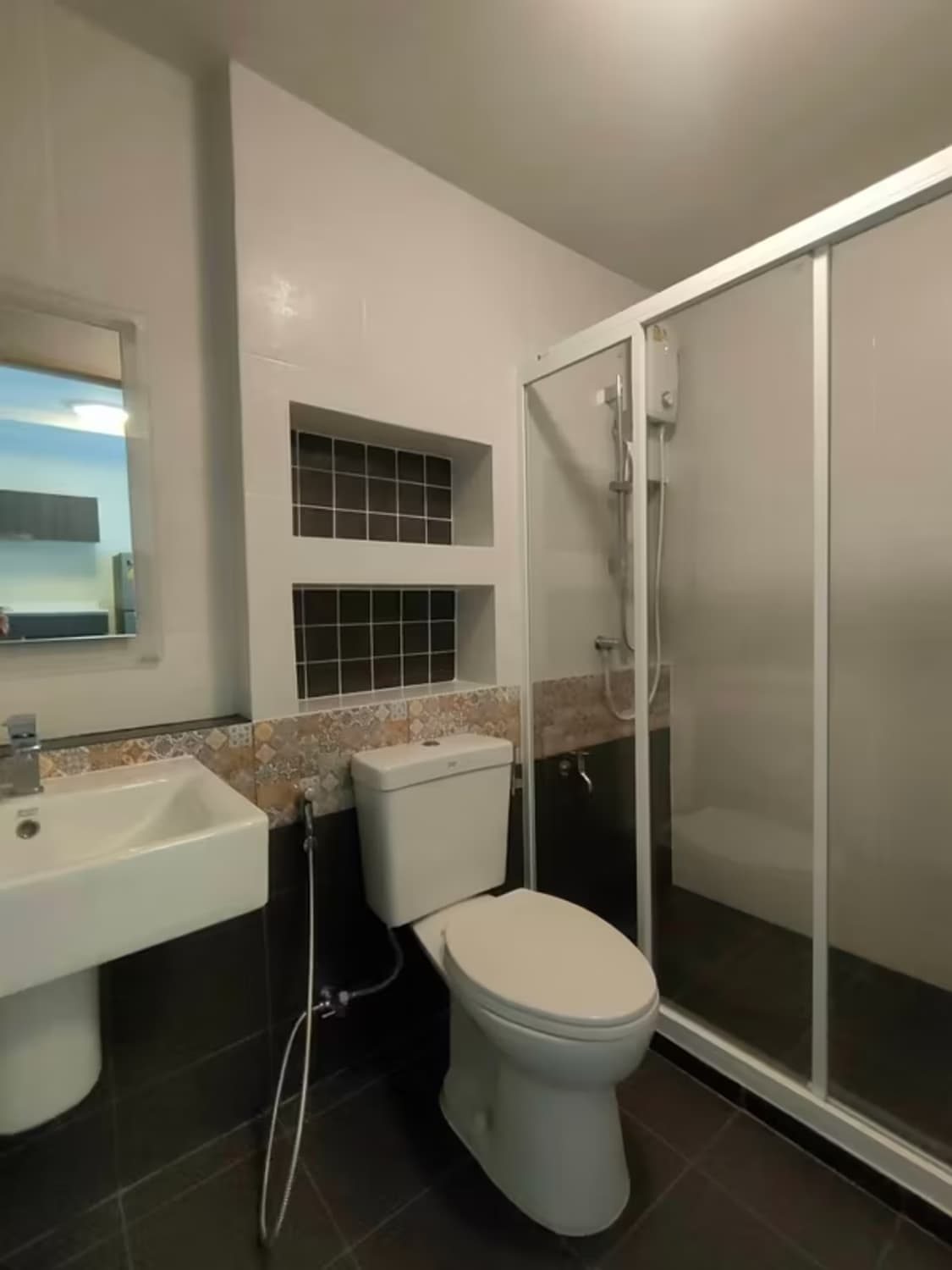 2 Bedroom Condo - Image 6