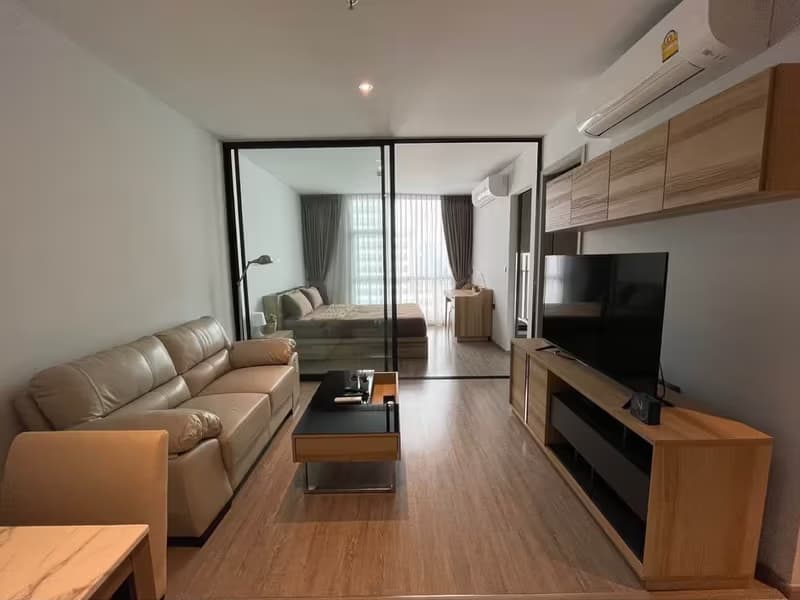 1 Bedroom Condo
