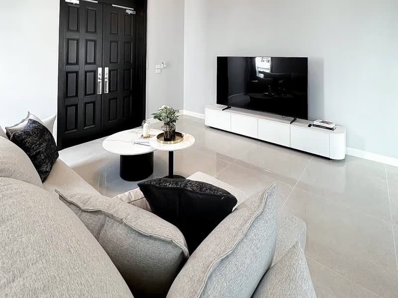 4 Bed House for Rent in Bang Phli District