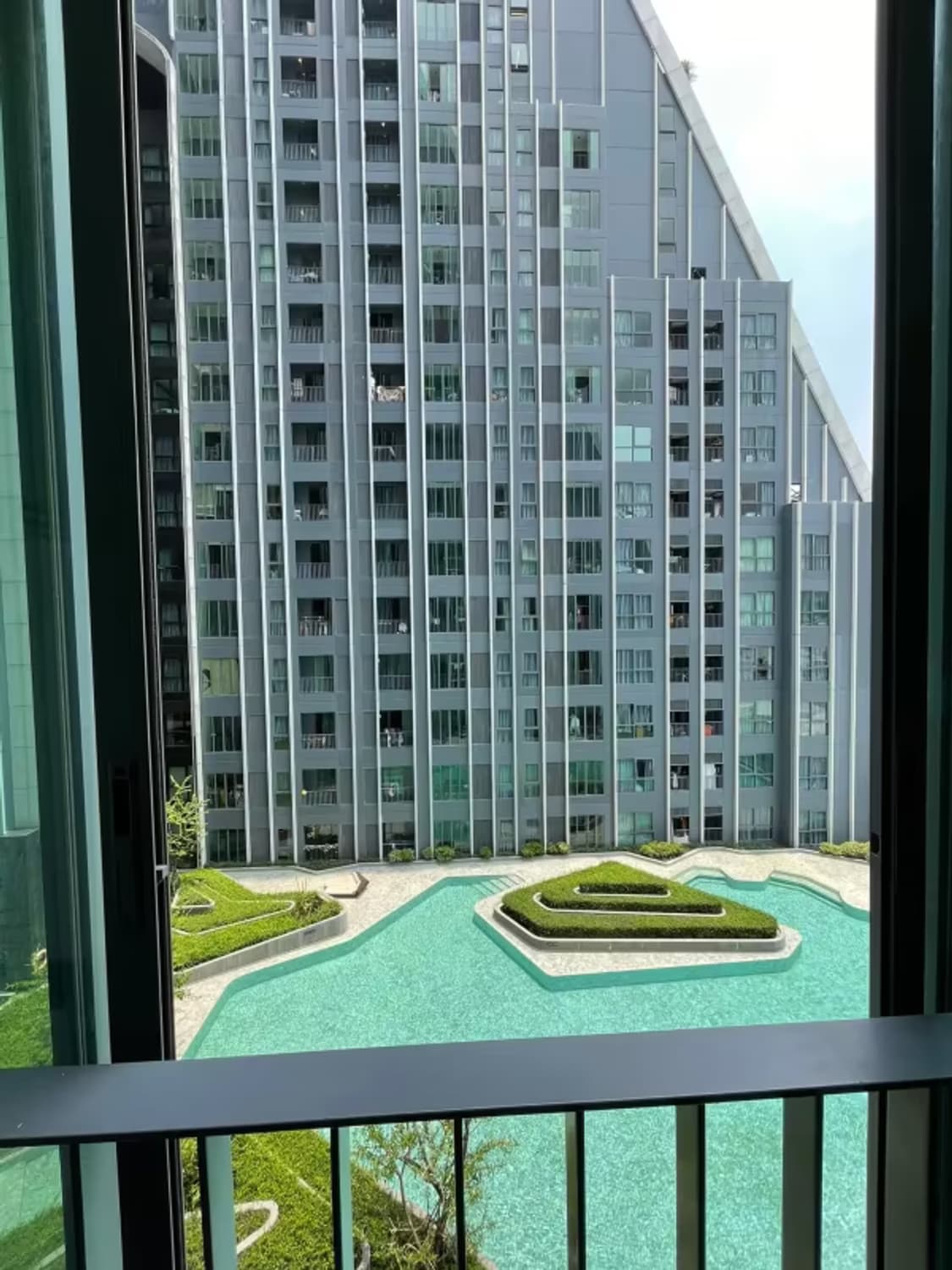  - Image 7
