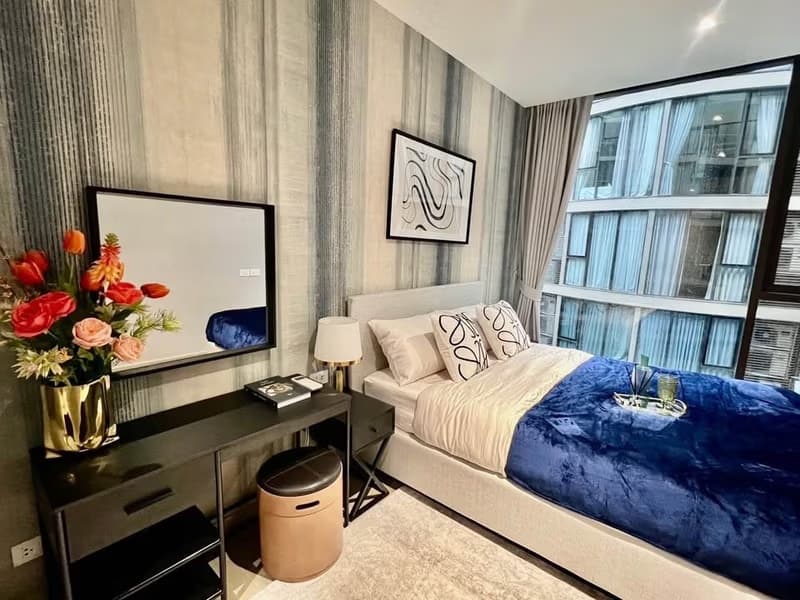 2 Bed Condo for Rent in Khlong Toei