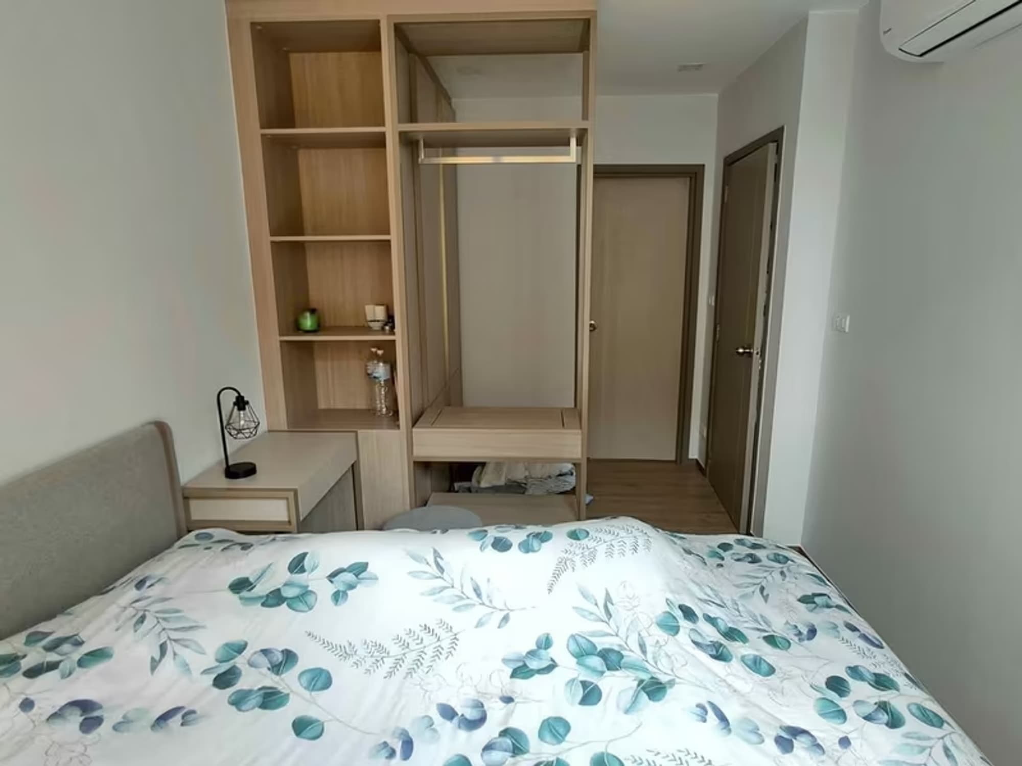  - Image 8
