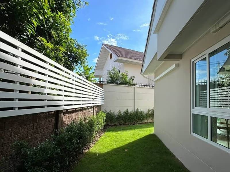 3 Bed House for Rent in San Kamphaeng