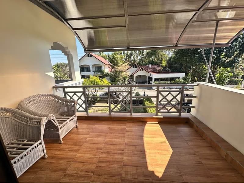 5 Bed House for Sale in Hang Dong