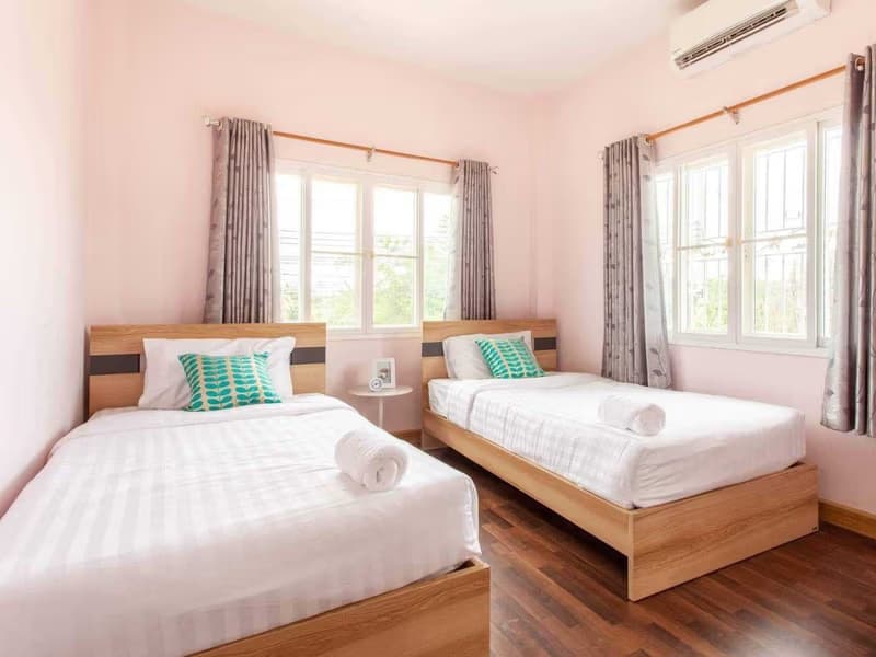 4 Bed House for Rent in Mueang Chiang Mai