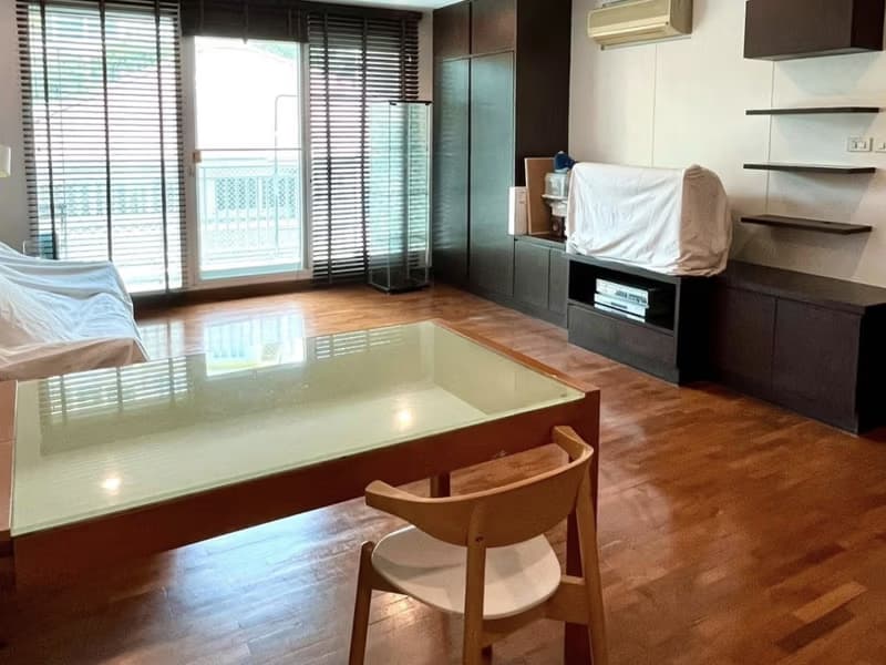 3 Bed Condo for Sale in Sathon