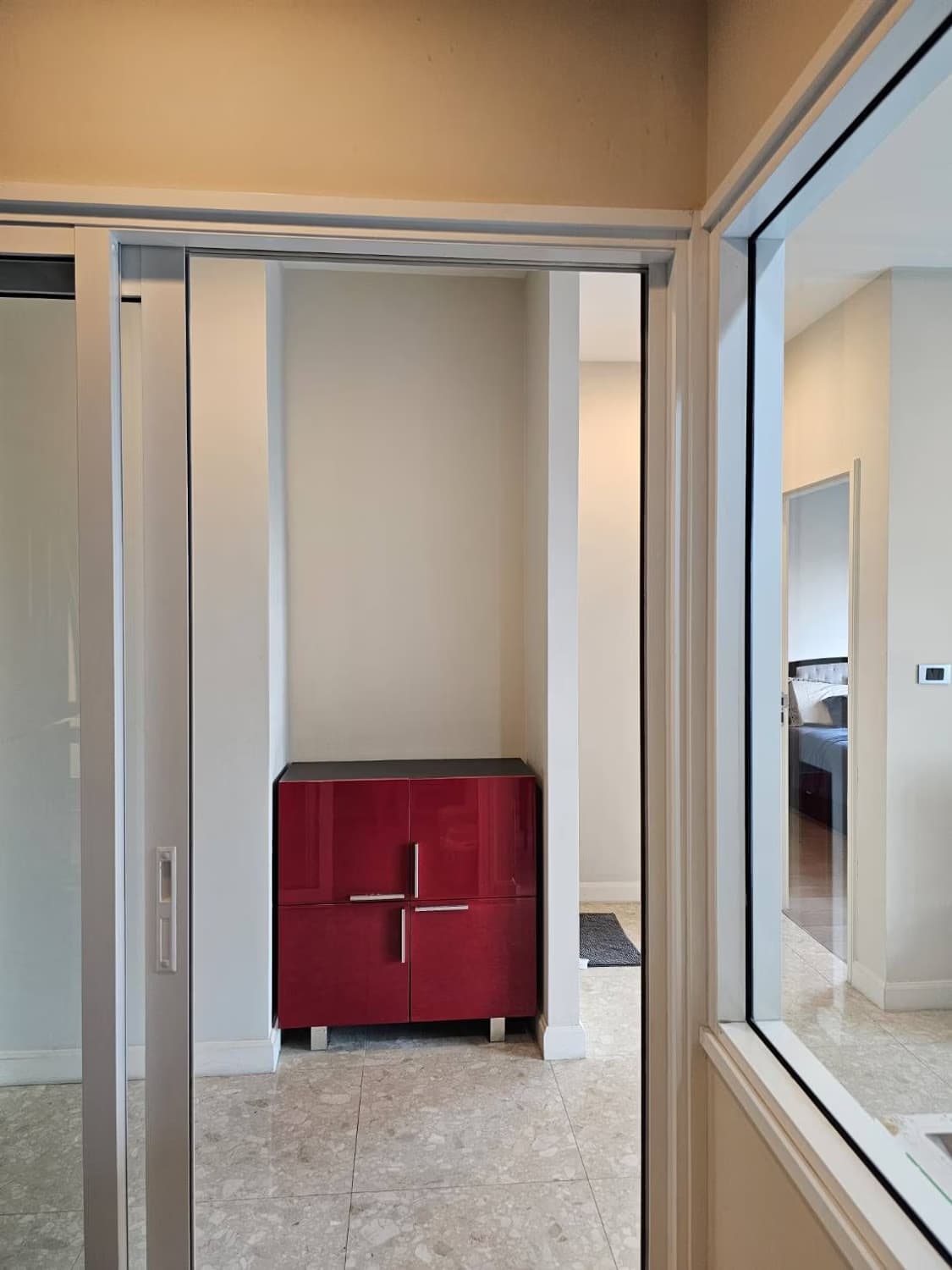 1 Bed Condo for Rent in Khlong Toei - Image 11