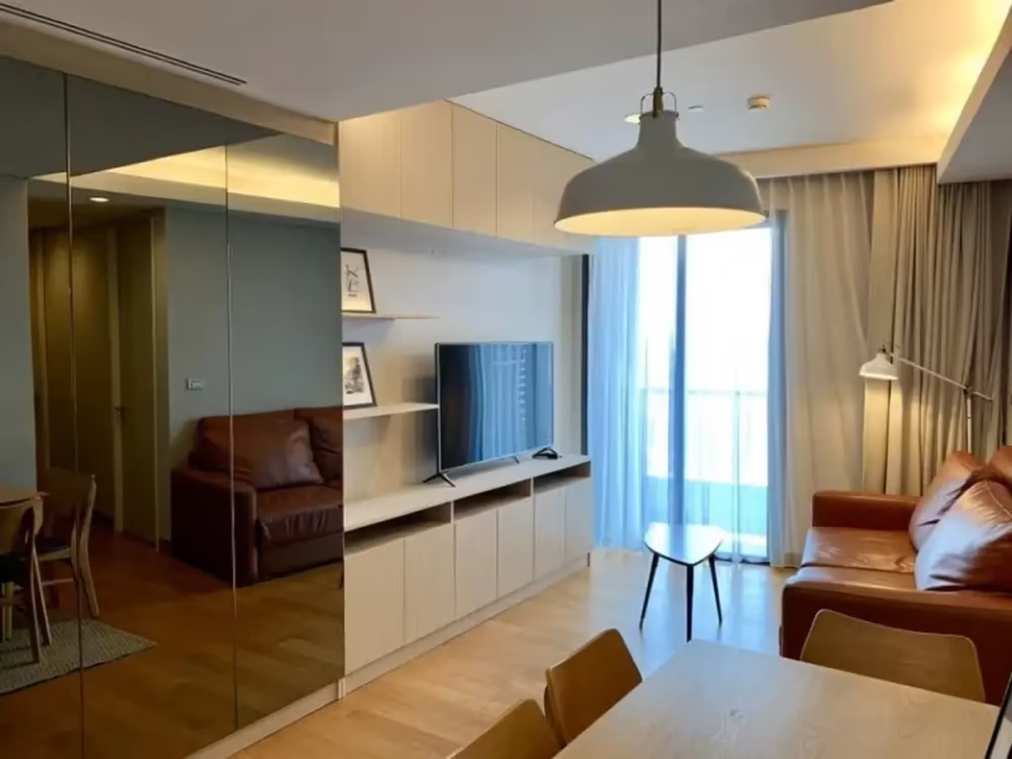 1 Bedroom Condo - Image 1