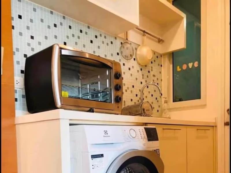 Condo for Sale w/Tenant at Manhattan Chit Lom