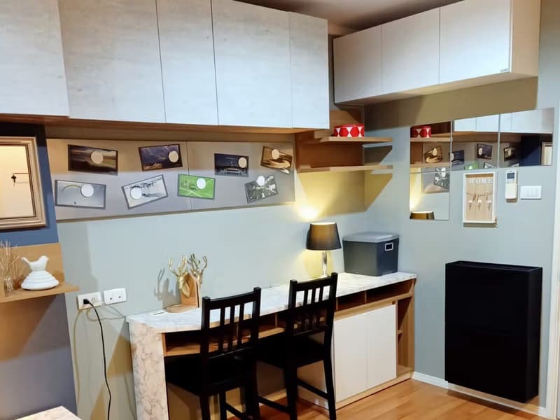 1 Bedroom Condo
