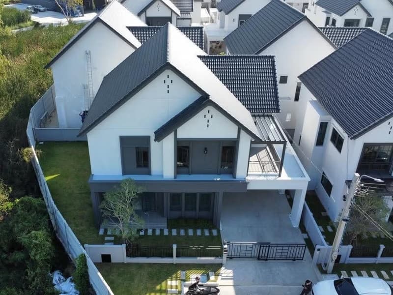 4 Bed House for Rent and Sale in Bang Phli, Samut Prakan