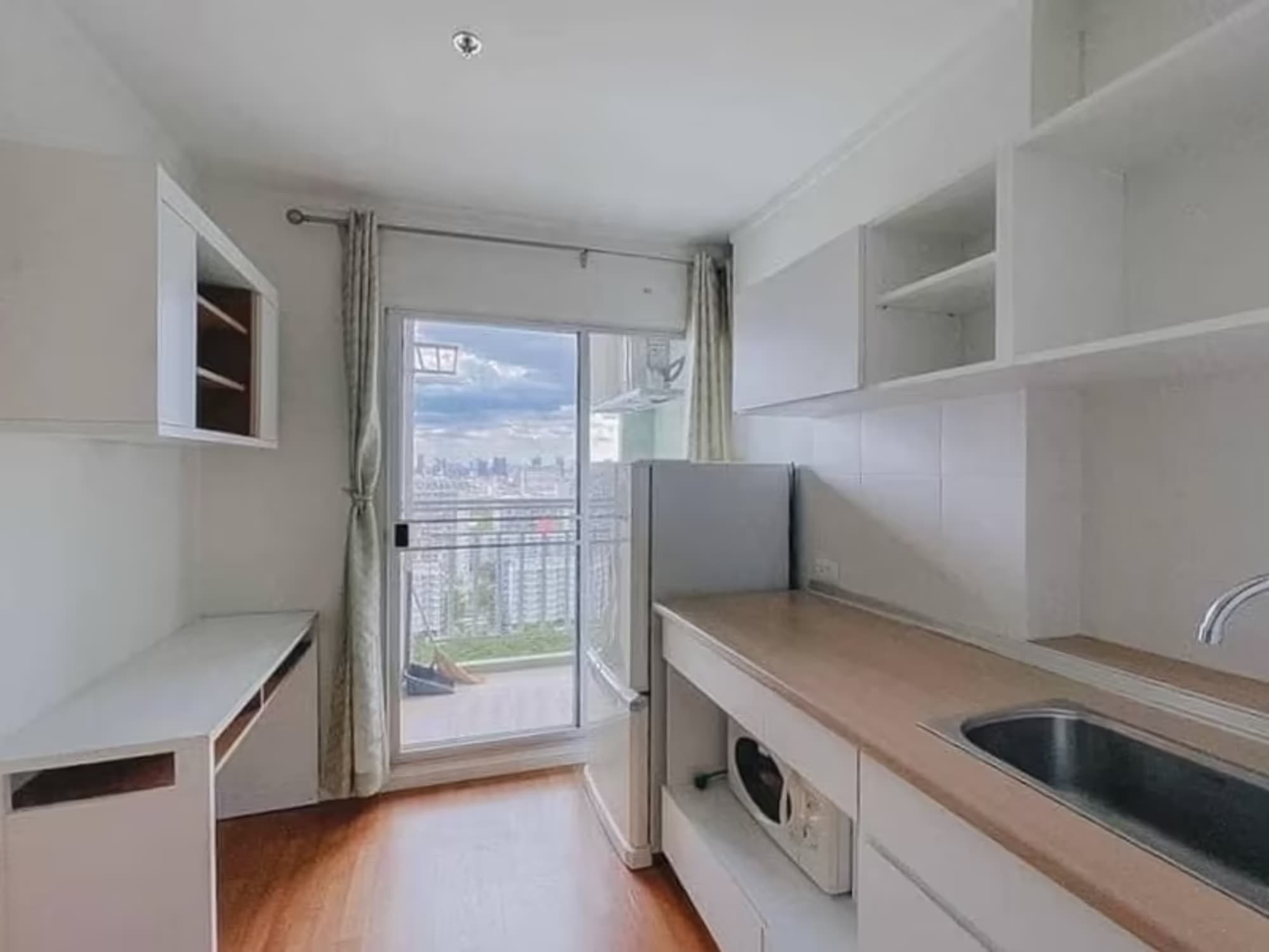  - Image 8