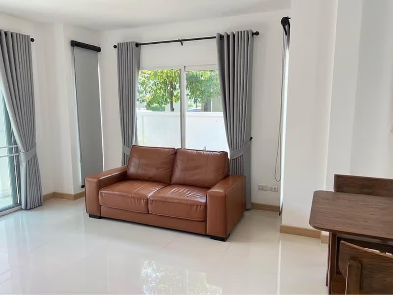 3 Bed House for Rent in Mueang Chiang Mai