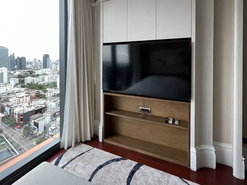 3 Bed Condo for Rent and Sale in Watthana
