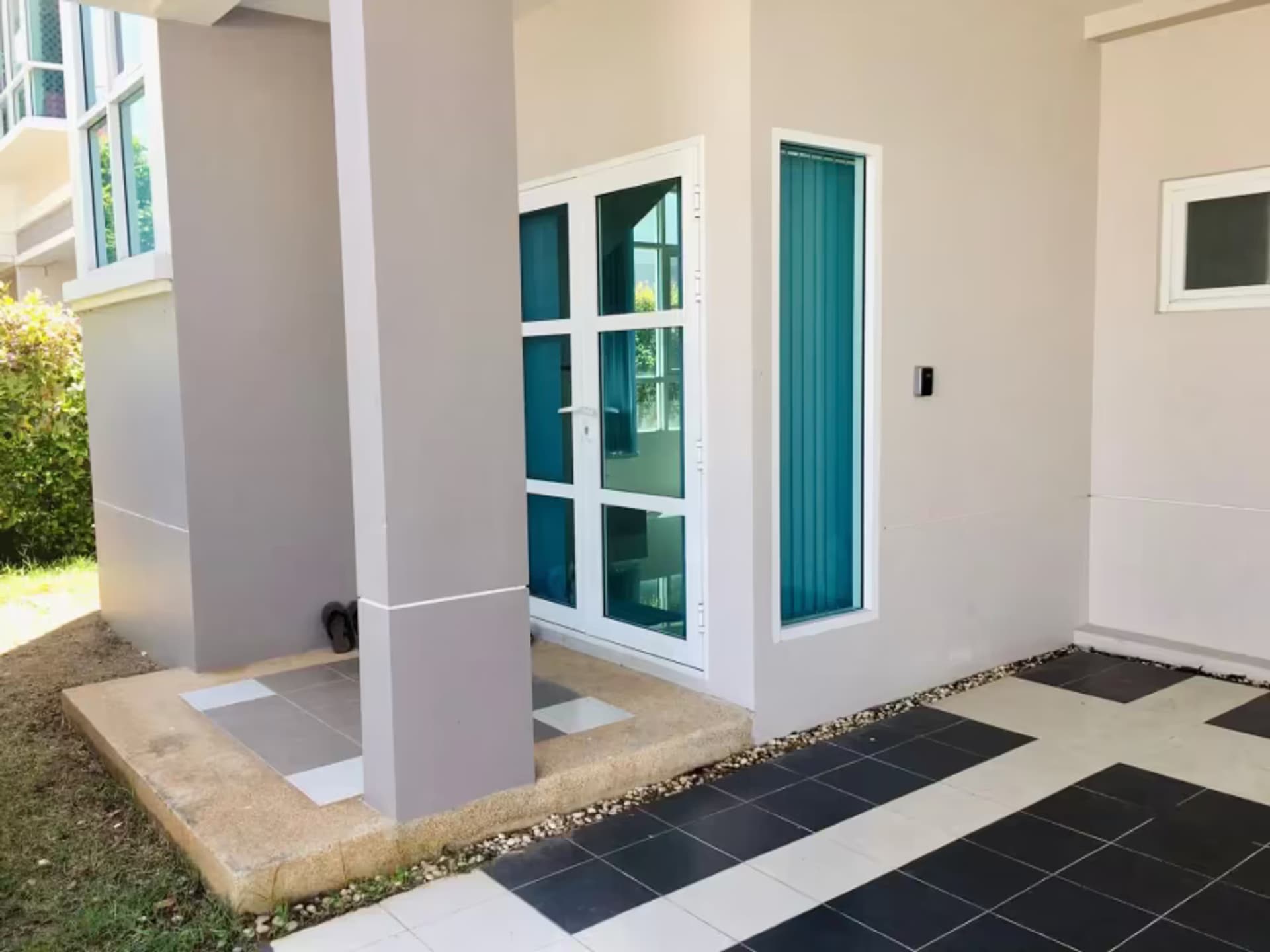 2 Bedroom House - Image 17