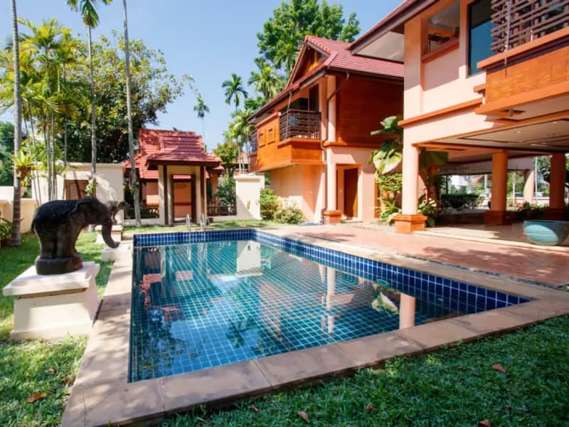 4 Bedroom House