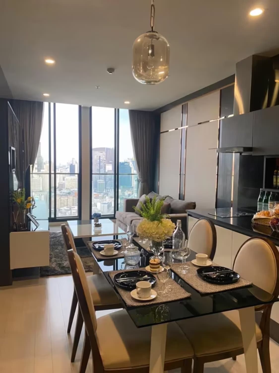 1 Bedroom Condo - Image 6