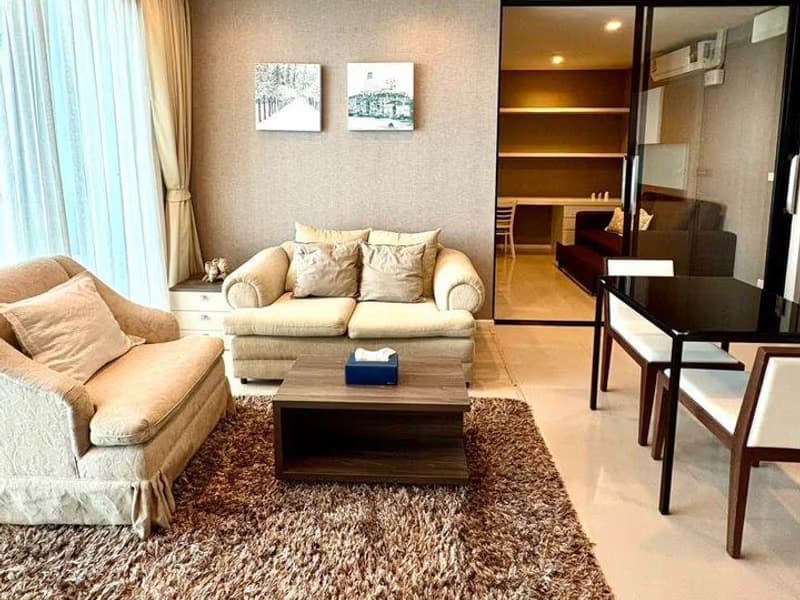 2 Bed Condo for Sale in Din Daeng