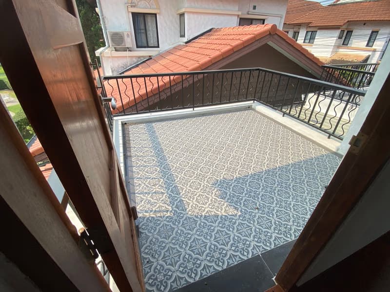 2 Bed Townhouse for Rent in Mueang Chiang Mai
