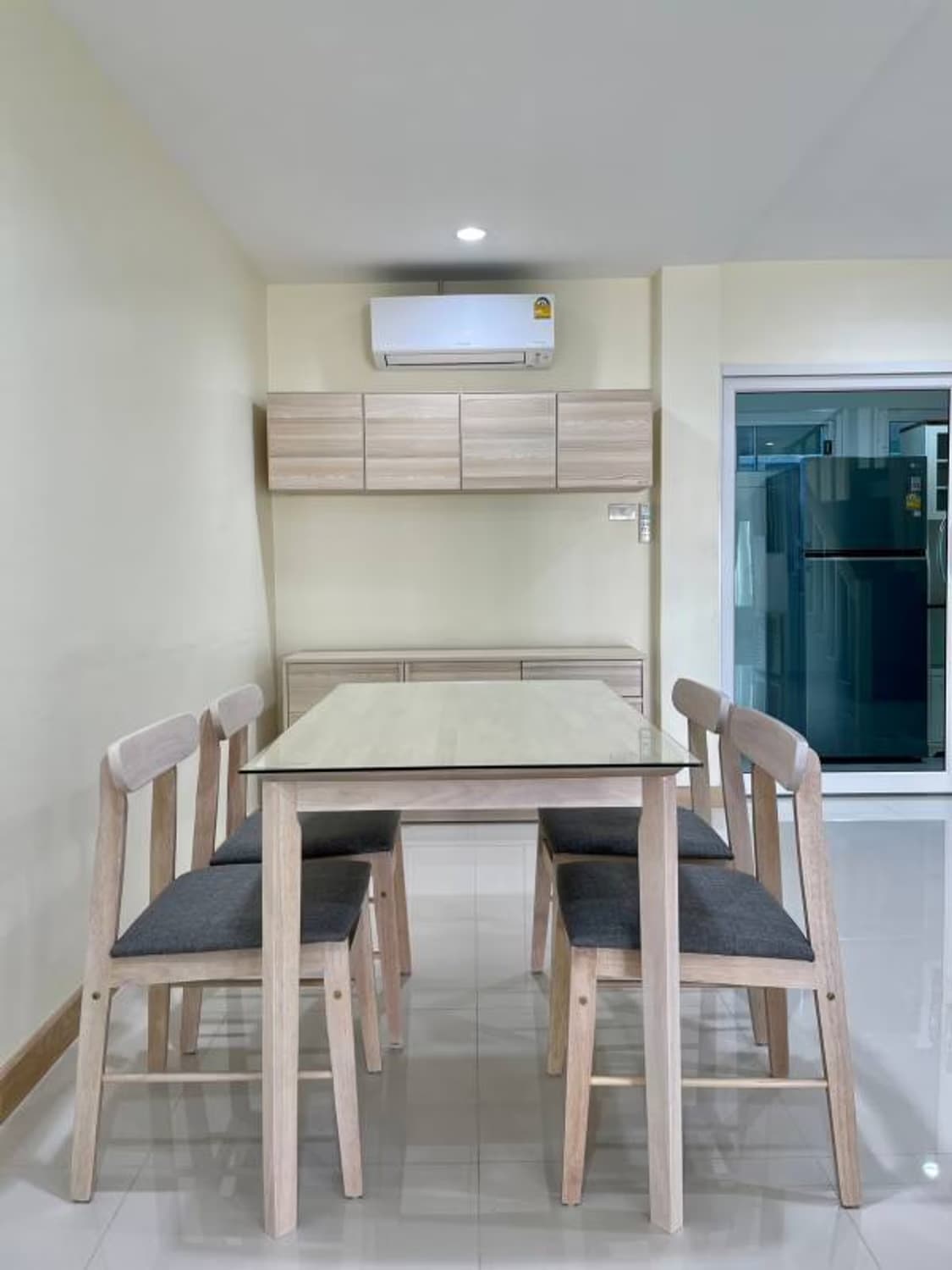 Townhome for rent/sale - Image 24