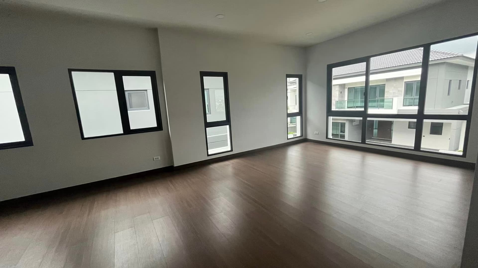 5 Bed House for Sale in Bang Phli - Image 23