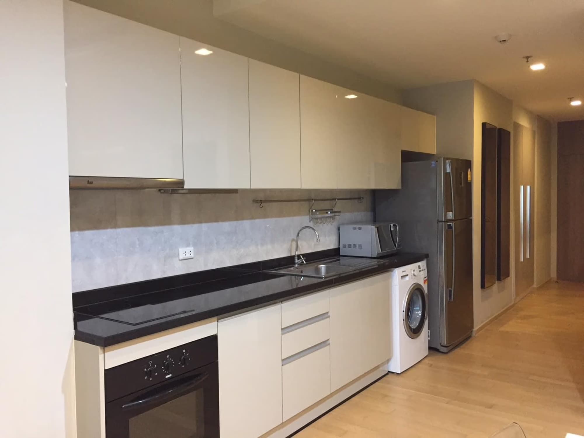 2 Bedroom Condo - Image 6