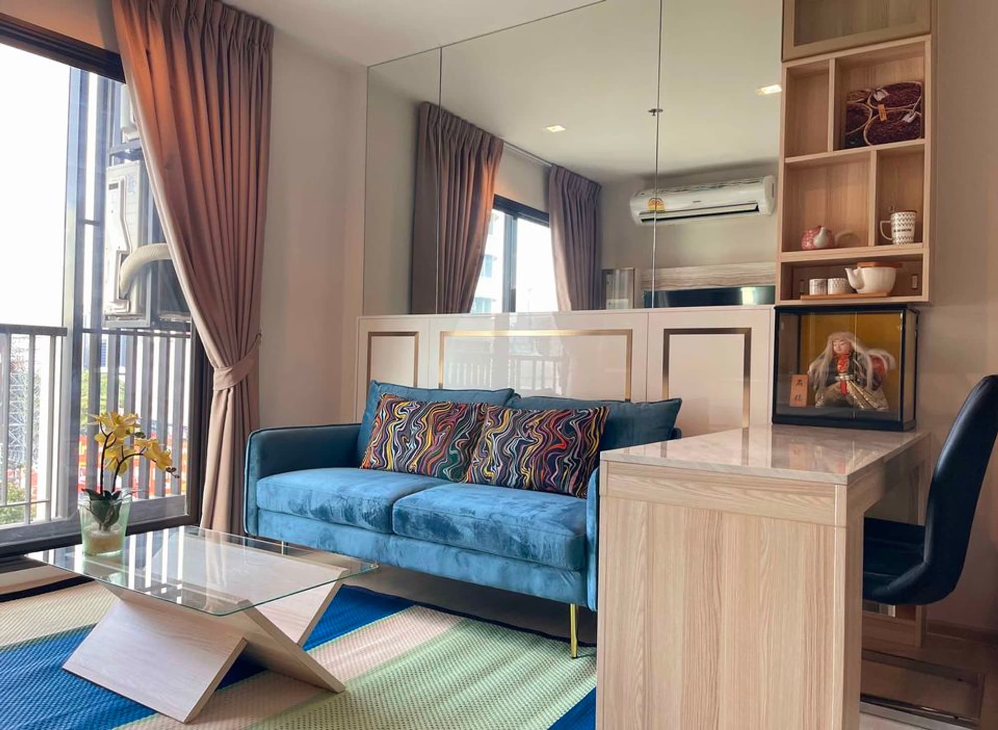 1 Bed Condo for Rent  Near Phloen Chit BTS - Image 2