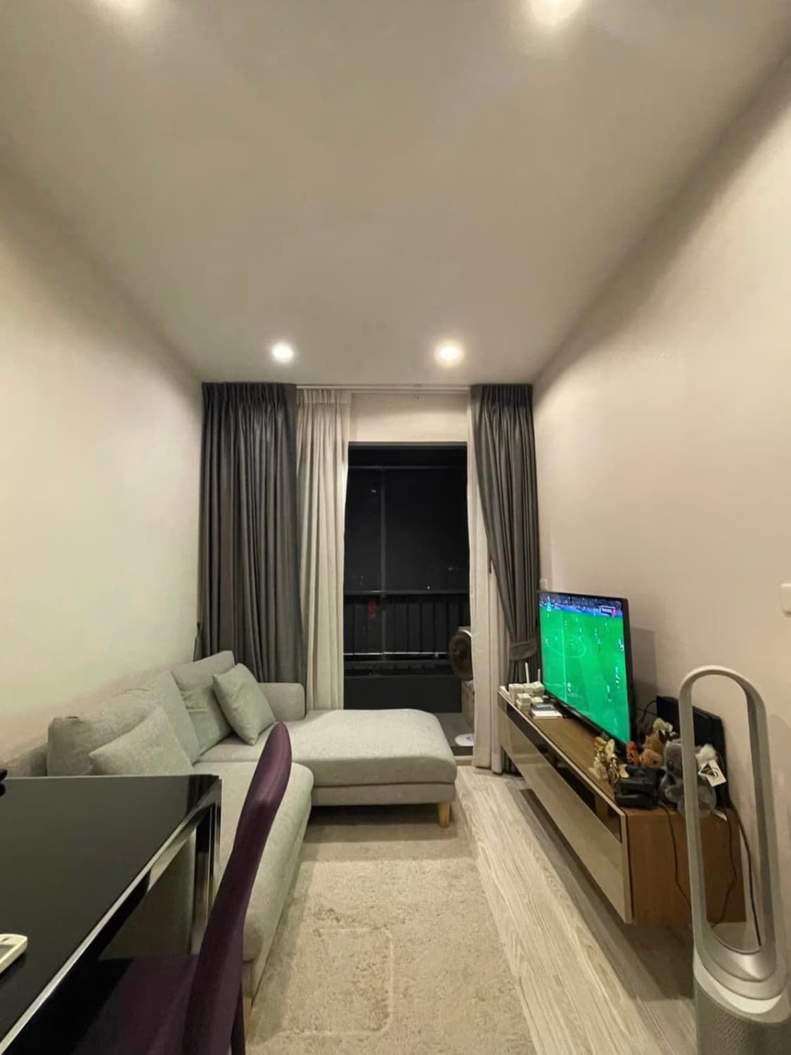 1 Bedroom Condo - Image 1