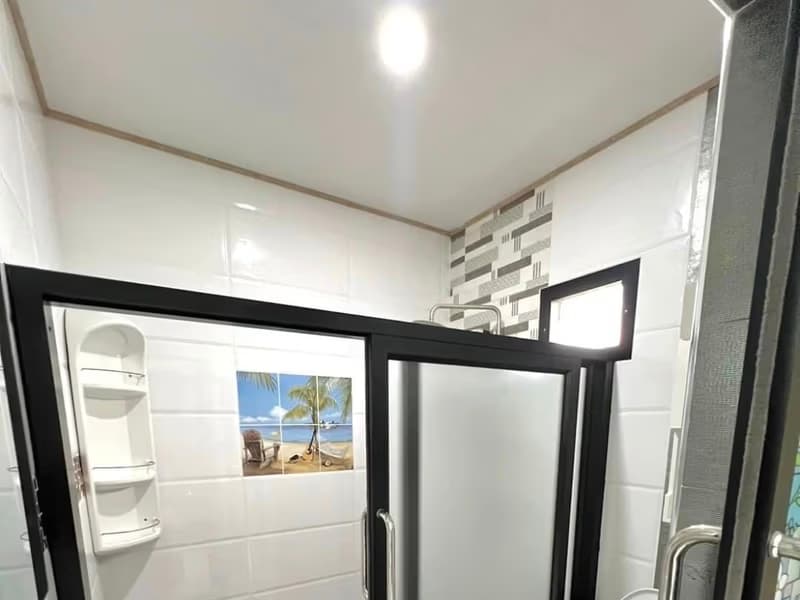 6 Bed House for Rent in Mueang Chiang Mai District